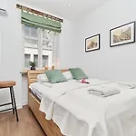 Center By Renters