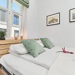 شقة Center By Renters فروتسواف
