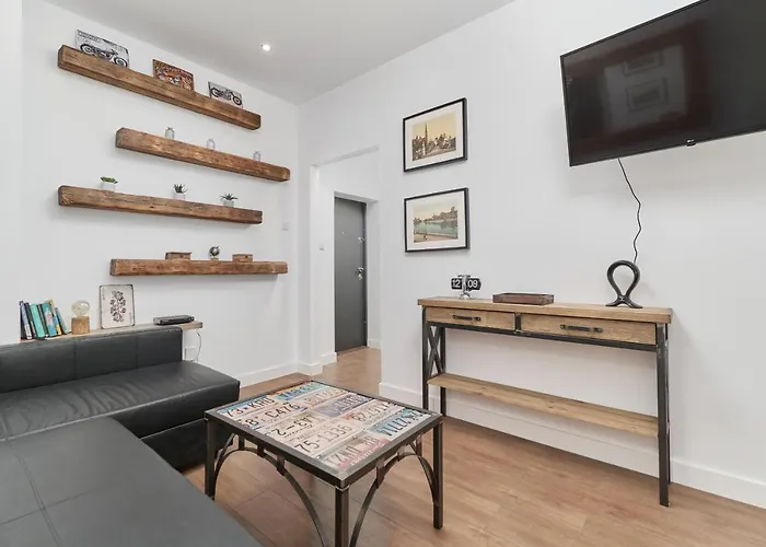 Center By Renters * Breslavia